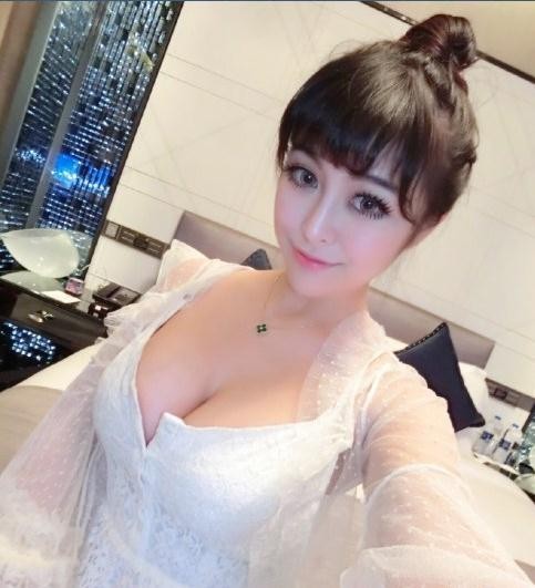 黑嘉嘉与柯洁结婚(围棋界金童玉女的黑嘉嘉与柯洁)