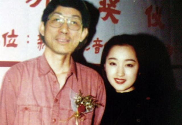 杨钰莹为什么叫岗岗（玉女杨钰莹的上位史）