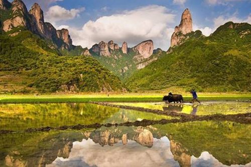 浙江十大爬山好去处排行榜(浙江十大登山地排行榜)插图1