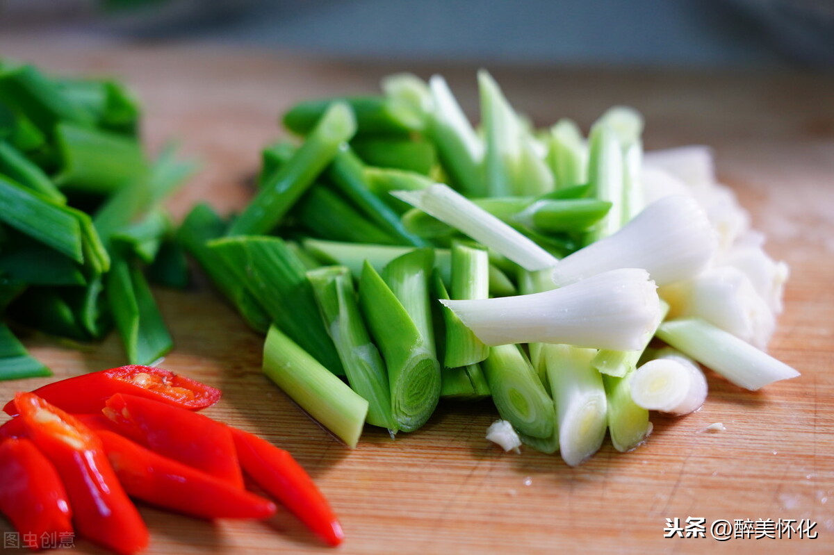 腊牛肉怎么做好吃家常做法（香辣可口的腊牛肉做法）