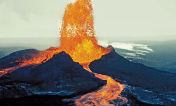 美国最危险的火山圣海伦斯火山喷发火山灰导致黑夜(6)_