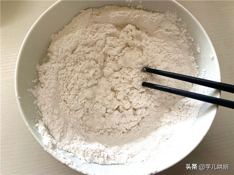 芝麻汤圆的做法（自制黑芝麻汤圆流心馅料甜而不腻）