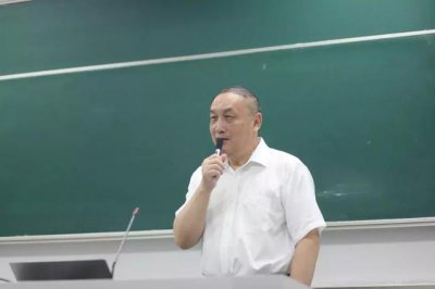 ​杨卫 浙江大学（杨卫重返浙大的第一课）