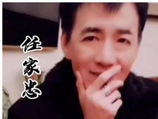 罗琦眼睛怎么瞎的(《我是歌手2》罗琦的眼睛是怎么瞎的)