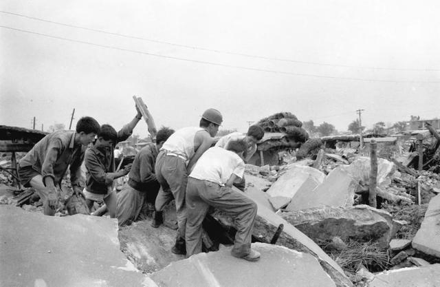 唐山大地震死亡人数是多少(回忆唐山大地震)