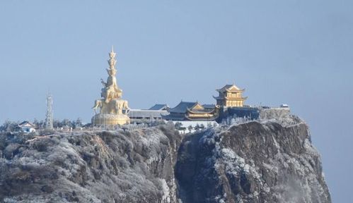 武夷山，泰山，黄山，峨眉山他们各在哪里