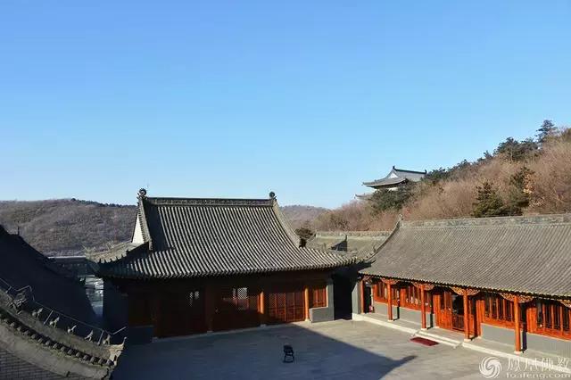 辽宁海城大悲寺要出家人吗（实拍辽宁大悲寺13位净人剃度全程）(25)