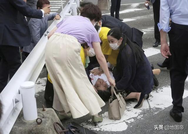 安倍晋三被刺杀时间（安倍晋三遇刺身亡）(1)