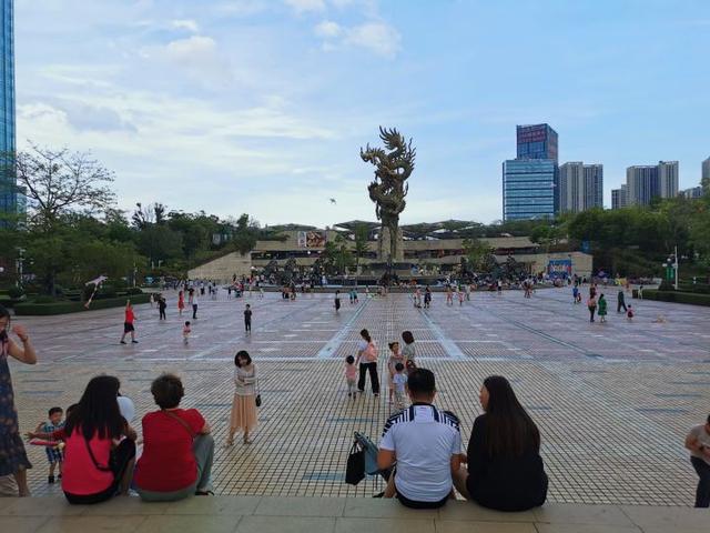 深圳最漂亮的广场（深圳最著名的十大广场）(2)