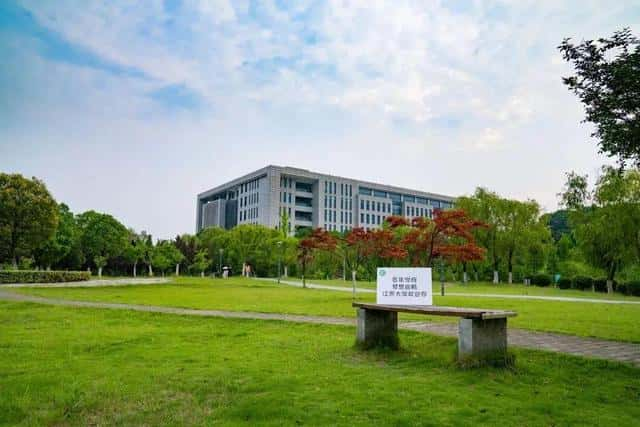 南京工业大学的评价（南京工业大学怎么样）