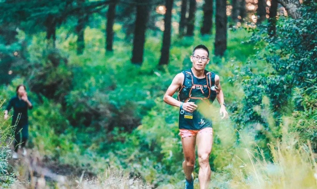 梁晶，奔跑者逝于荒野