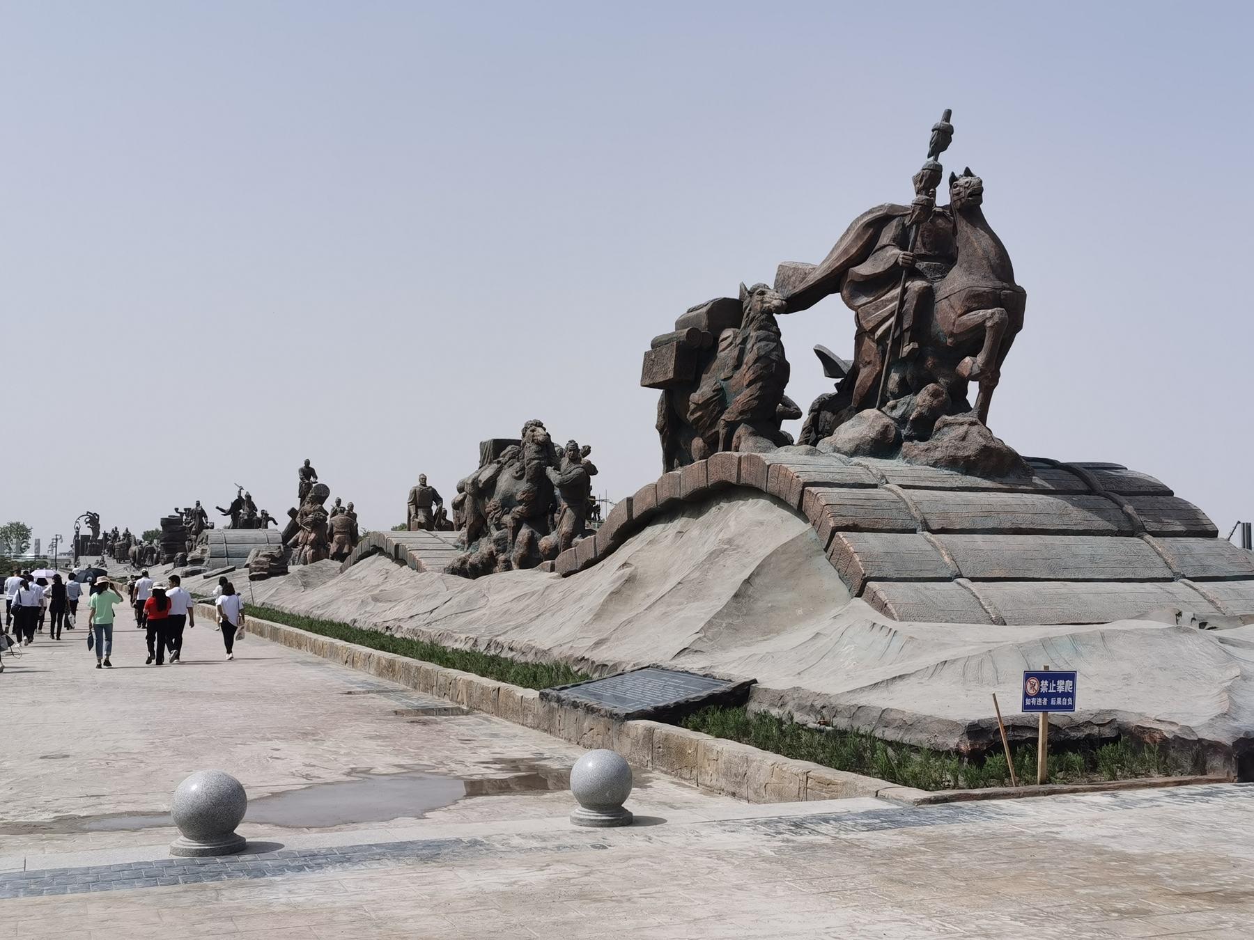 达瓦昆沙漠旅游风景区介绍(达瓦昆沙漠旅游风景区旅游)