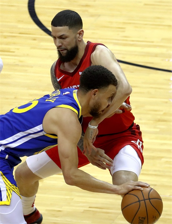 篮球——NBA季后赛：火箭胜勇士