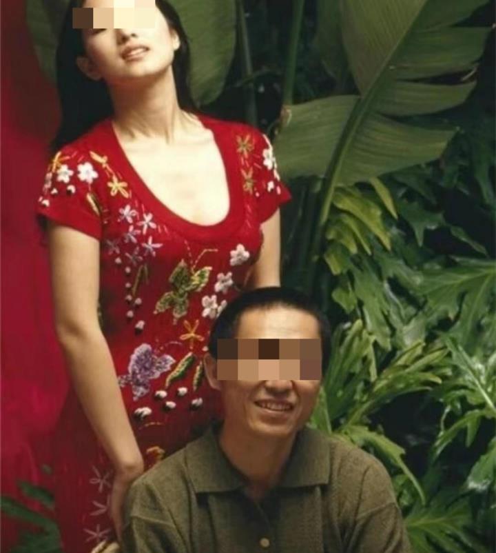 张艺谋四个老婆分别是谁（张艺谋的风流史真相）-