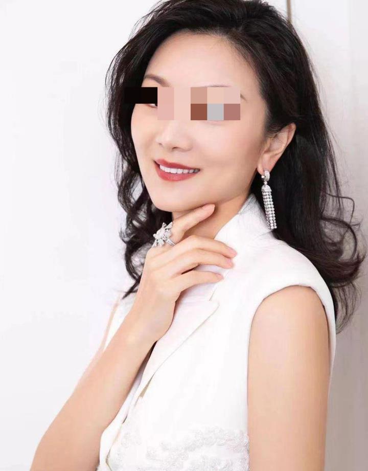 张艺谋四个老婆分别是谁（张艺谋的风流史真相）-