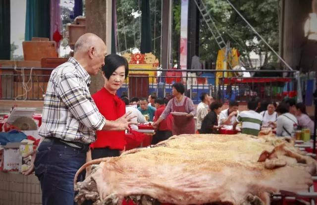 香港TVB《阿爷厨房》节目组来“世界美食之都”拍摄取景