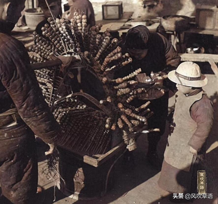 北京东四牌楼：1938年隆福寺庙会之所见，有只鹅太机智了